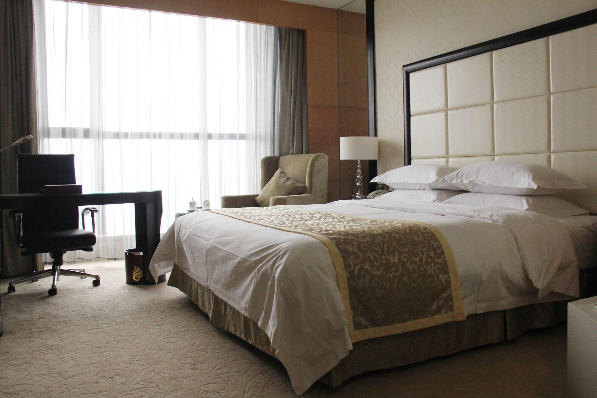Weifang Ramada Plaza Hotel Exterior foto